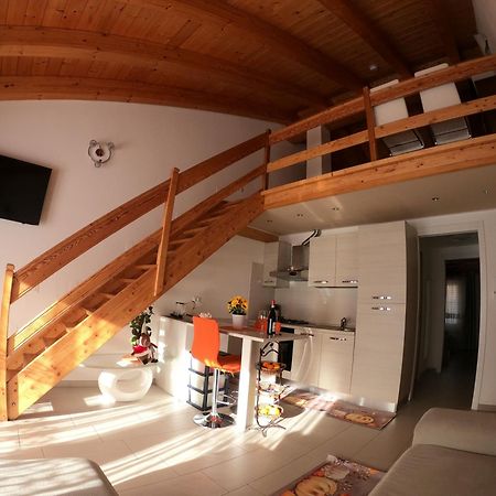 La Villa Gialla 奥斯塔 外观 照片