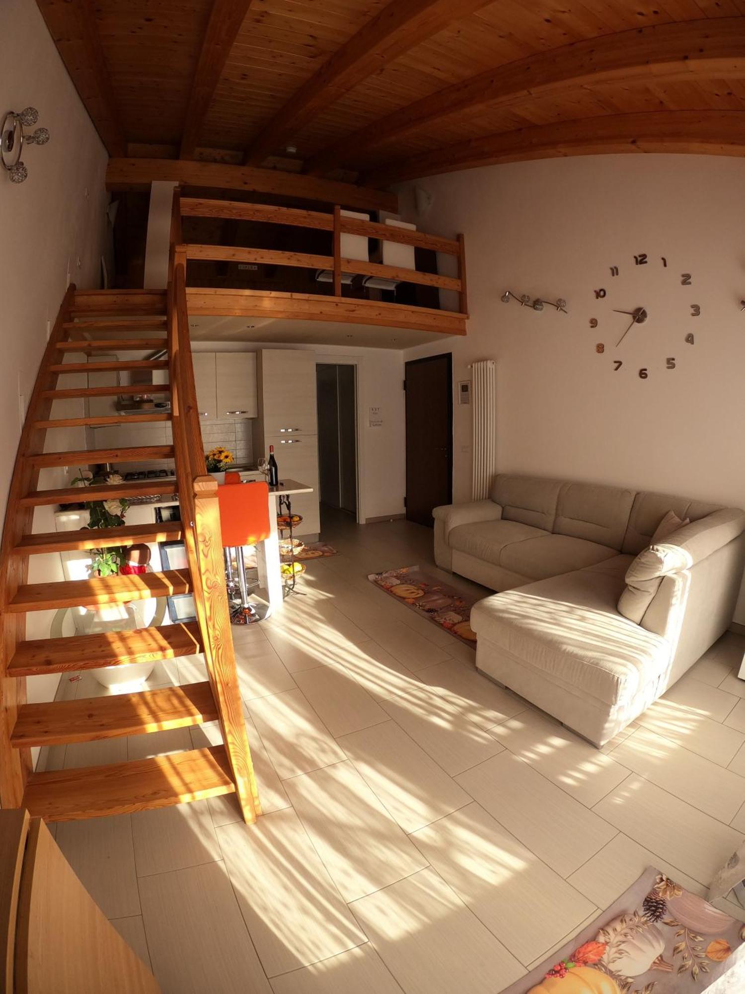 La Villa Gialla 奥斯塔 外观 照片